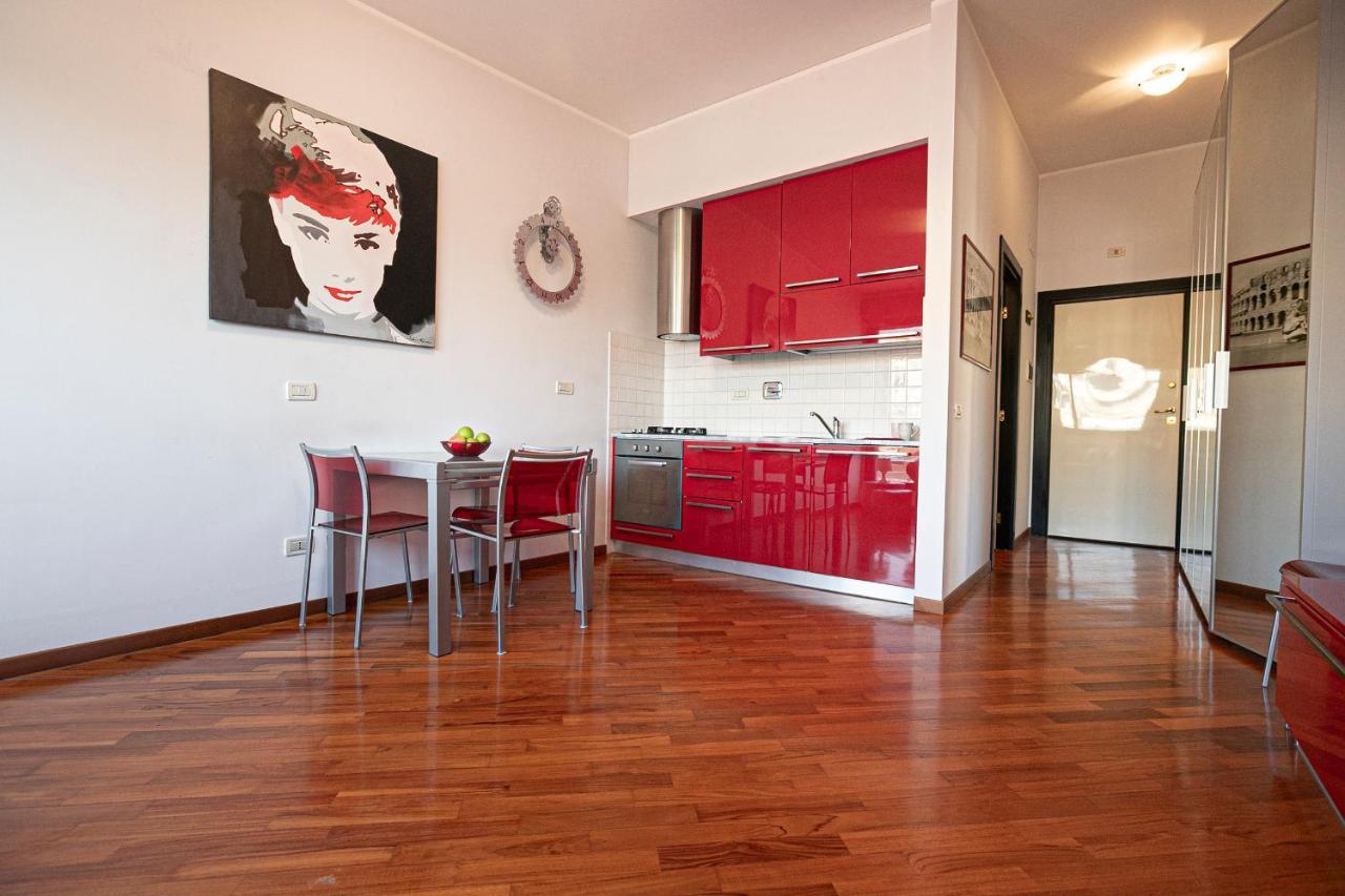 Real Italian Estate - Red Coral Appartement Genua Buitenkant foto