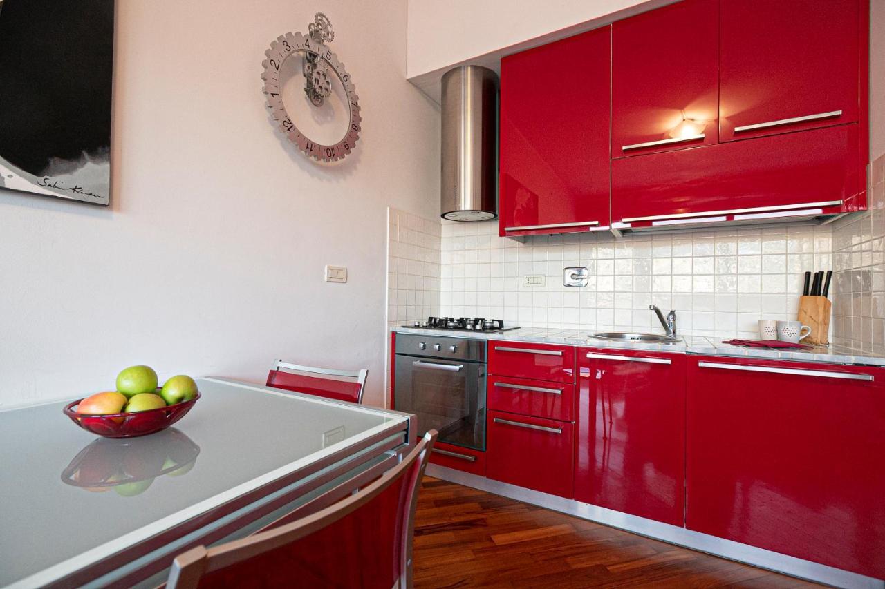 Real Italian Estate - Red Coral Appartement Genua Buitenkant foto