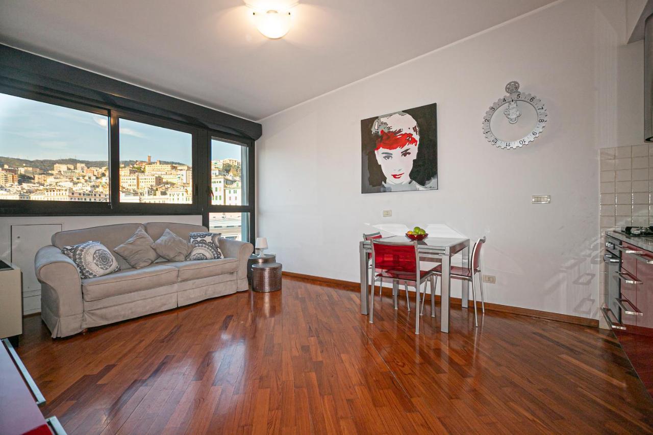 Real Italian Estate - Red Coral Appartement Genua Buitenkant foto
